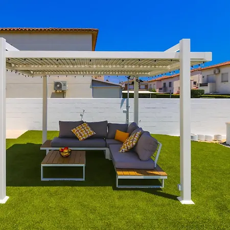 Villa Amazonica Only Families Planet Costa Dorada *